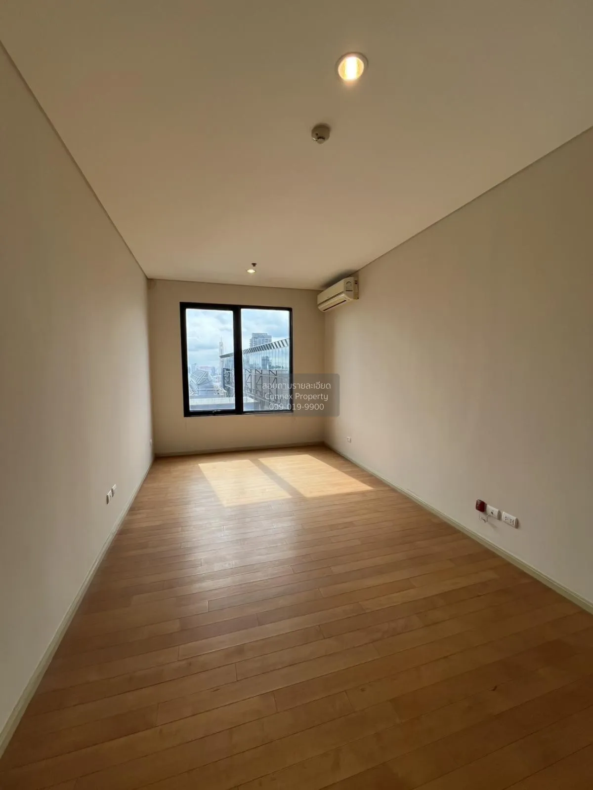 ขายคอนโด  วิลล่า อโศก เพนท์เฮ้าส์ MRT-เพชรบุรี มักกะสัน เขต ราชเท