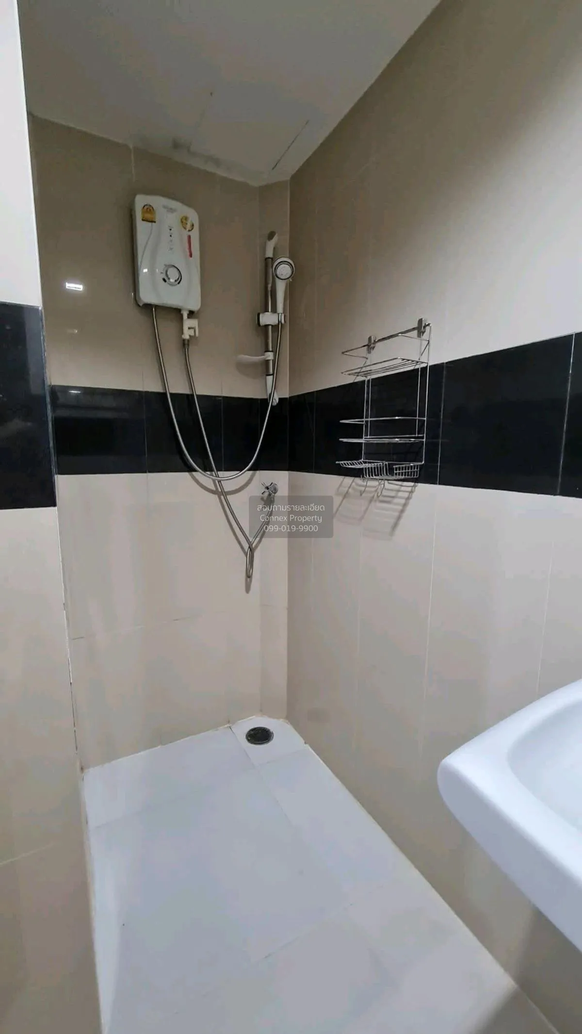 ขายคอนโด  ไอริส แอเวนิว อ่อนนุช - วงแหวน ARL-ลาดกระบัง ลาดกระบัง 