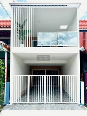 ขายทาวน์เฮ้าส์/ทาวน์โฮม  บ้านพระปิ่น 3 รีโนเวทใหม่ MRT-ตลาดบางใหญ่ บางแม่นาง บางใหญ่ นนทบุรี CX-132120