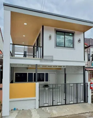 ขายทาวน์เฮ้าส์/ทาวน์โฮม  เปี่ยมสุข (ปากเกร็ดซอยวัดกู้) หน้ากว้าง รีโนเวทใหม่ บางพูด ปากเกร็ด นนทบุรี CX-132145