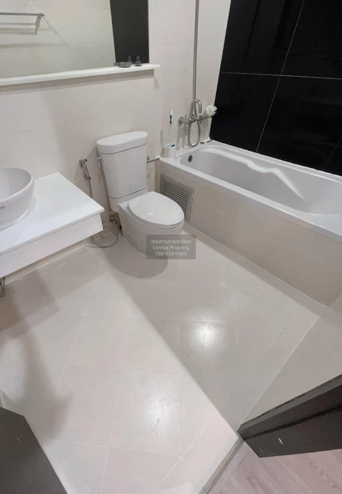 For Rent Condo , The Address Sukhumvit 42 , BTS-Ekkamai , Phra Kh