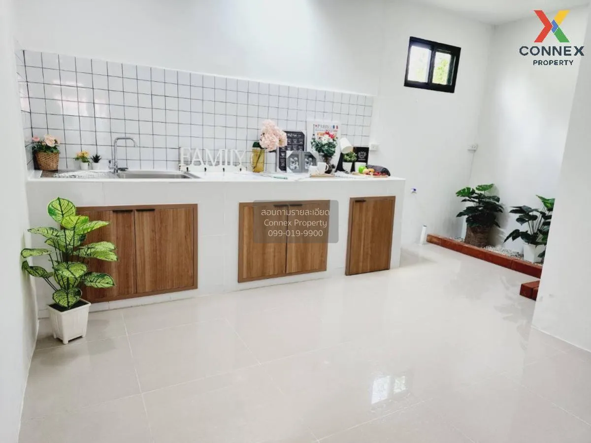 For Sale Townhouse/Townhome  , Baan Samphan Villa Lamlukka Klong 