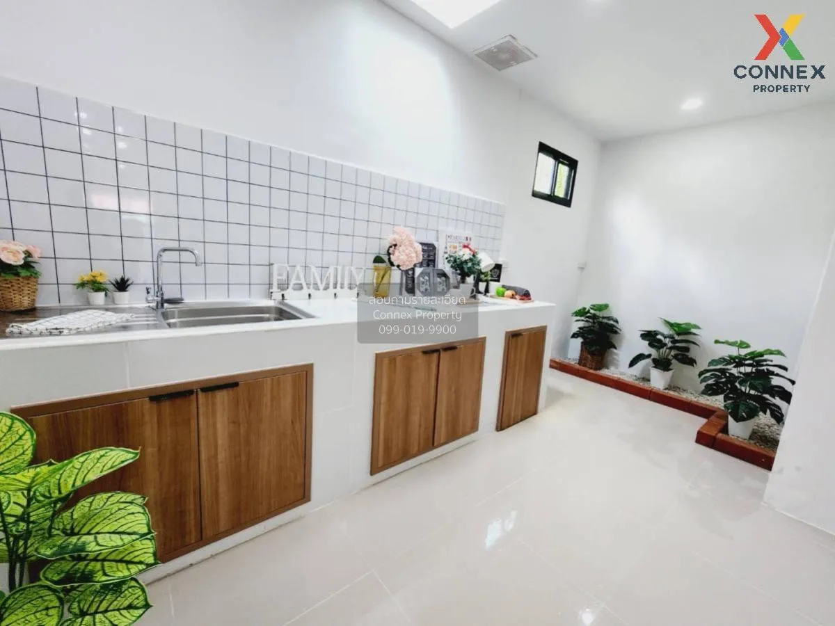 For Sale Townhouse/Townhome  , Baan Samphan Villa Lamlukka Klong 