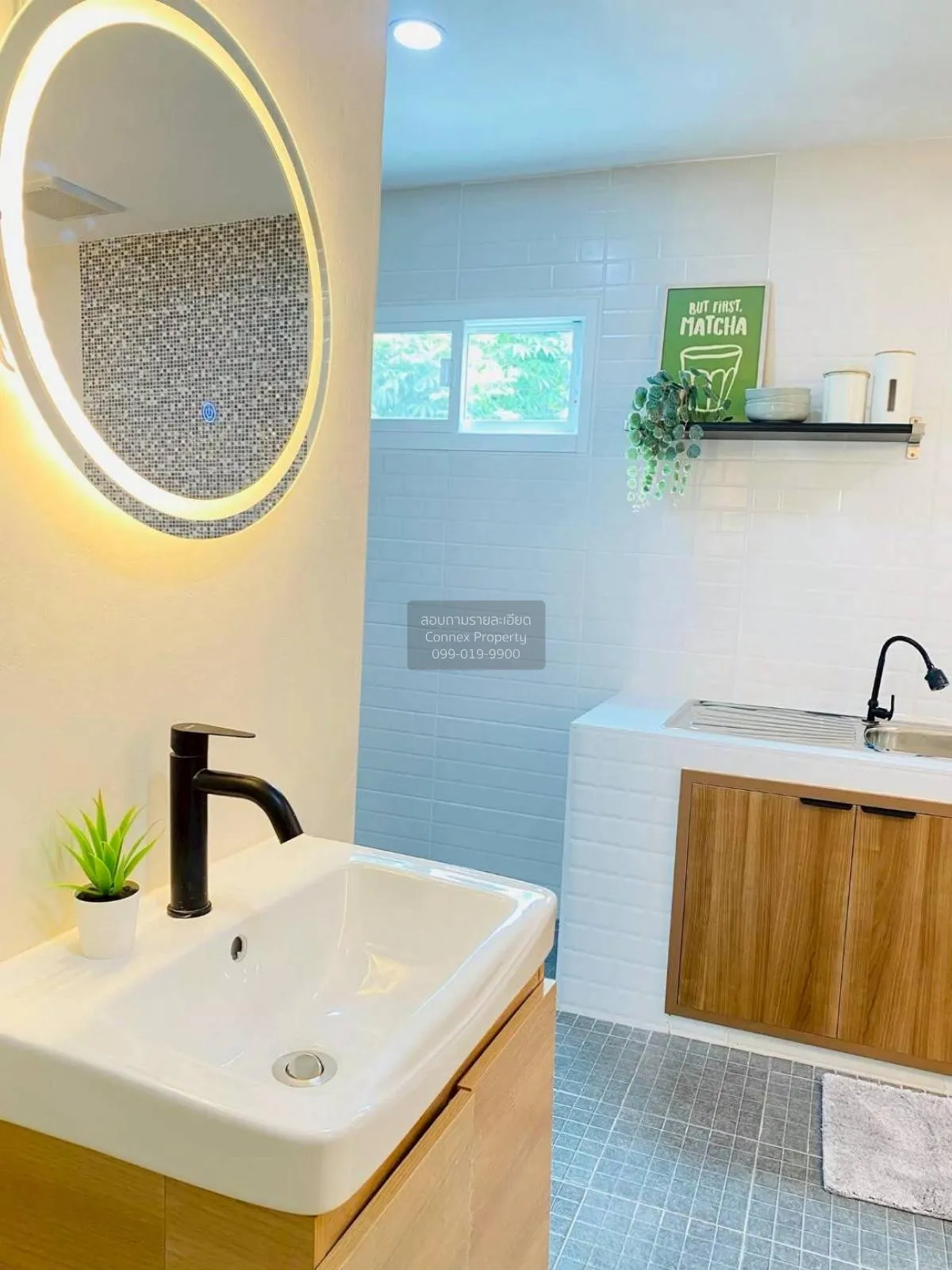 For Sale Townhouse/Townhome  , Baan Samphan Villa Lamlukka Klong 