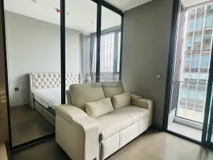 For Sale Condo , The Esse at Singha Complex , MRT-Phetchaburi , Bang Kapi , Huai Khwang , Bangkok , CX-133764