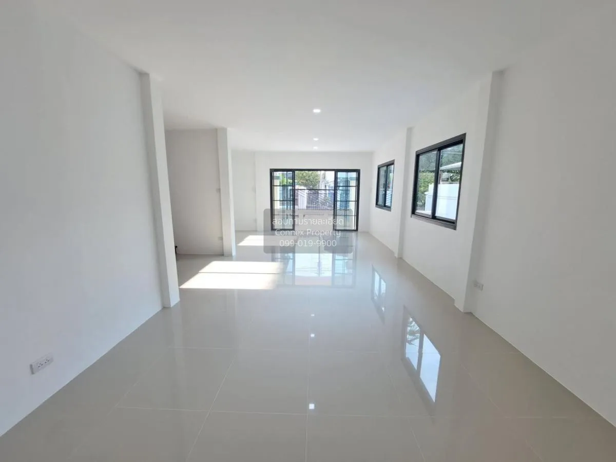 For Sale House , Phatchara Ville 2 , wide frontage , newly renova