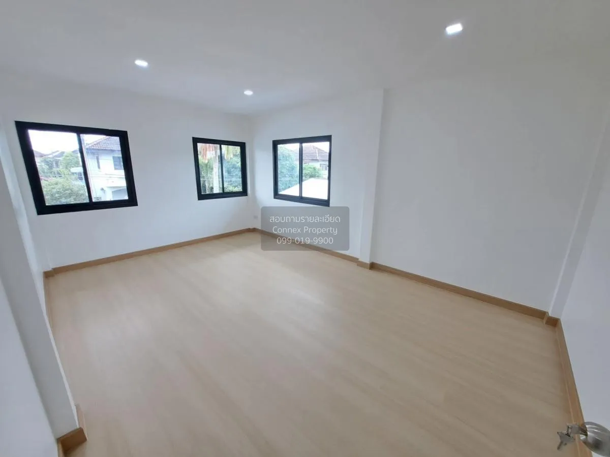 For Sale House , Phatchara Ville 2 , wide frontage , newly renova