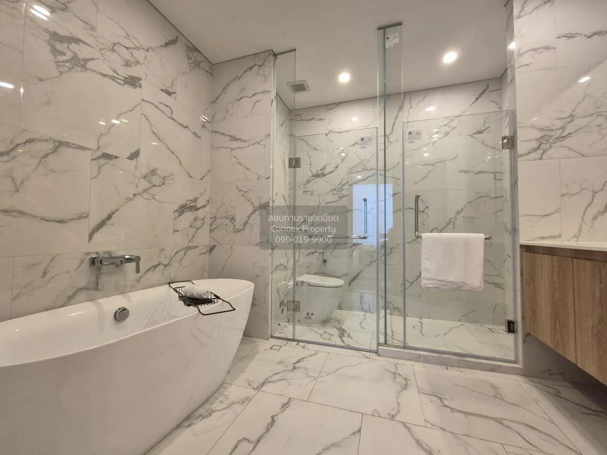 ขายคอนโด  ไซมิส พระราม 9 (แลนด์มาร์ค @MRTA Station) ห้วยขวาง เขต 