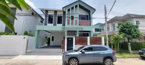 For Sale House , Kritsada Nakhon 31 , Salathammasop Sop , Thawi Watthana , Bangkok , CX-134651
