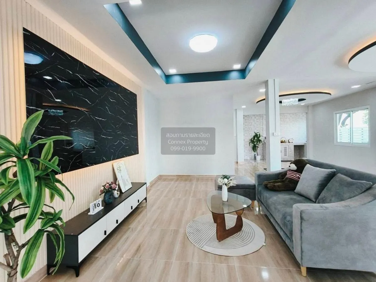 ขายทาวน์เฮ้าส์/ทาวน์โฮม  เมธา 2 สยามธรณี รีโนเวทใหม่ ท่าแร้ง เขต  3