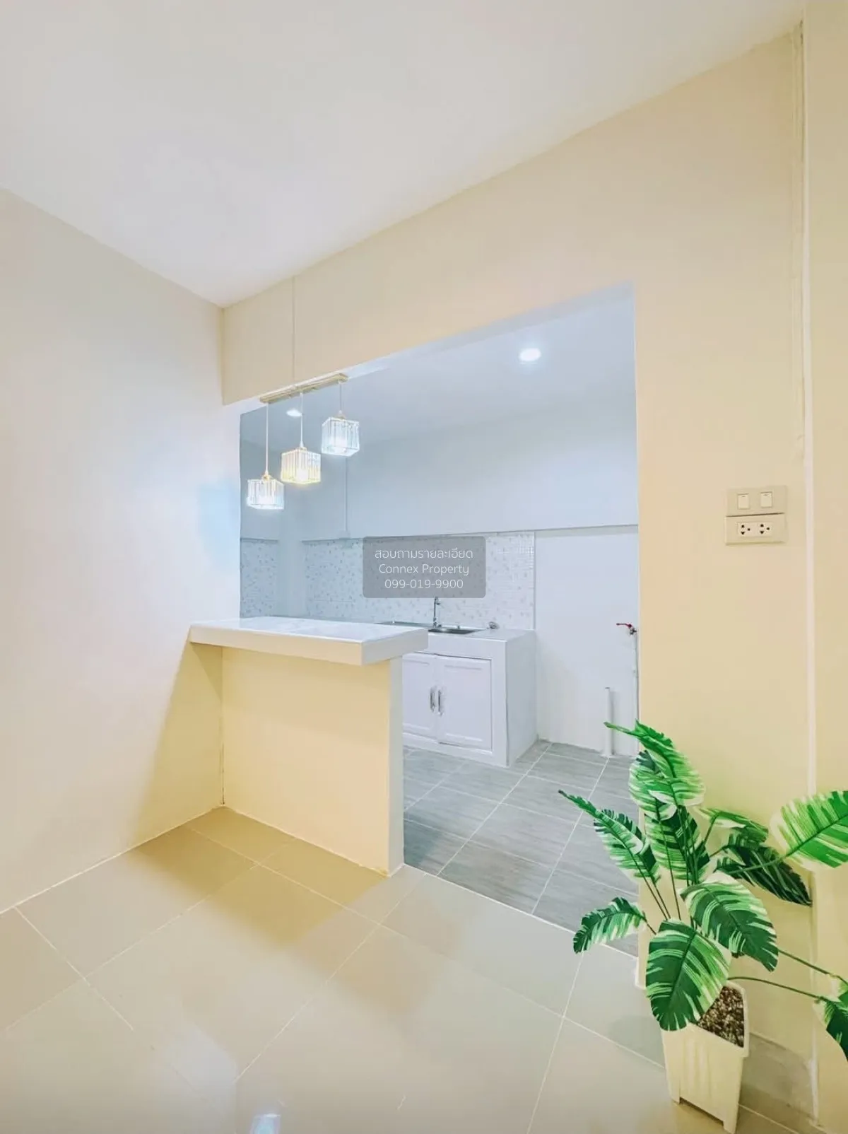 For Sale Townhouse/Townhome  , Arun Thong 3 , wide frontage , new 4