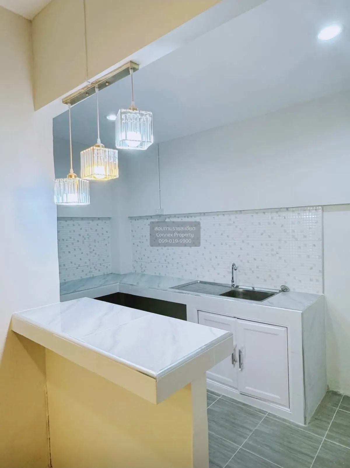 For Sale Townhouse/Townhome  , Arun Thong 3 , wide frontage , new