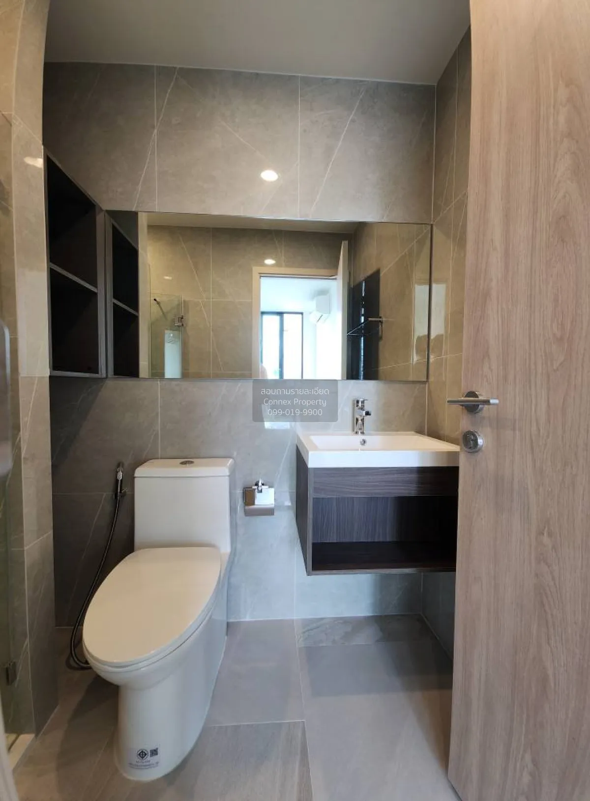 For Rent Condo , Nue District R9 , MRT-Phra Ram 9 , Huai Khwang ,