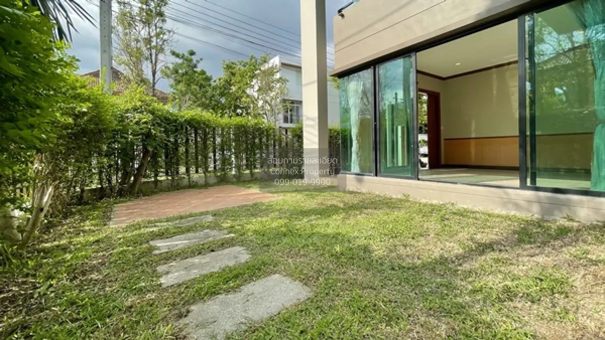 For Sale House , Life Bangkok Boulevard Ramintra 105 , corner uni 2