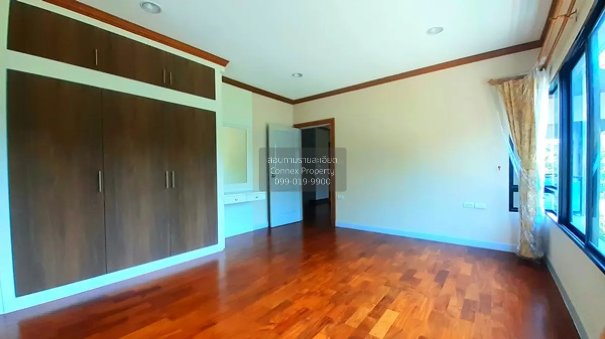 For Sale House , Life Bangkok Boulevard Ramintra 105 , corner uni