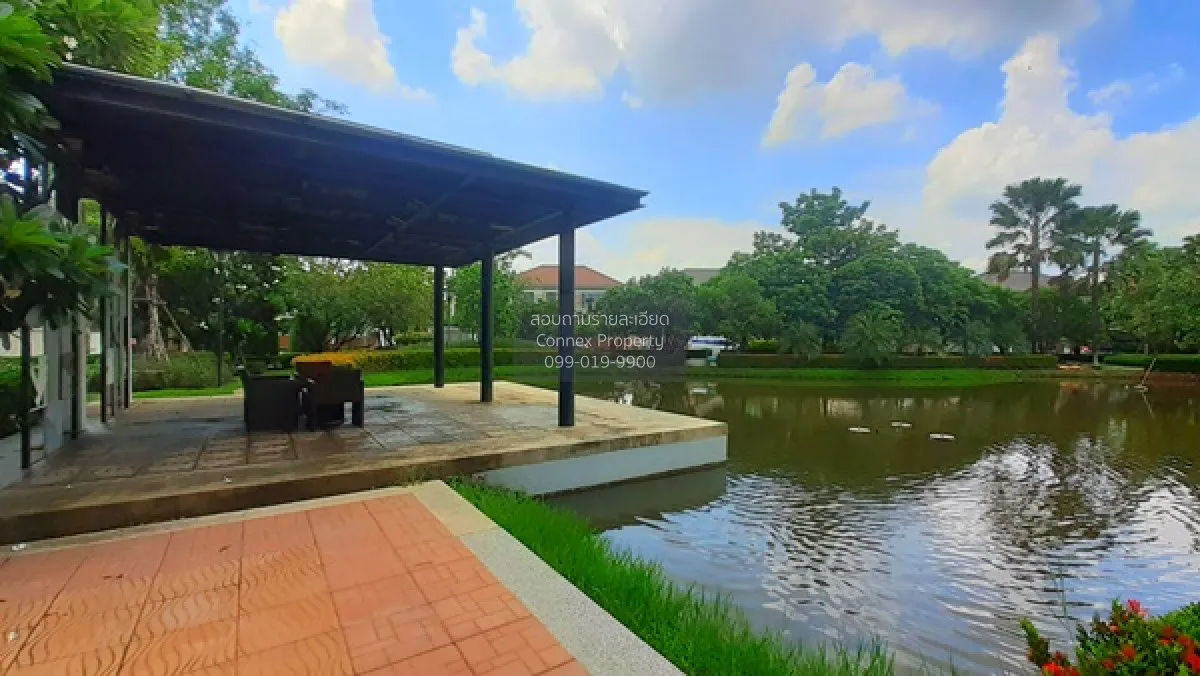 For Sale House , Life Bangkok Boulevard Ramintra 105 , corner uni