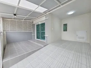 For Sale Townhouse/Townhome  , Pruksa Ville 53/2 Sakae Ngam , wide frontage , newly renovated , Samae Dam , Bang Khun Thian , Bangkok , CX-140708