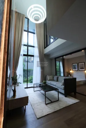 ขายคอนโด  ณ วรา เรสซิเดนซ์ BTS-ชิดลม ลุมพินี เขต ปทุมวัน กรุงเทพ CX-14403