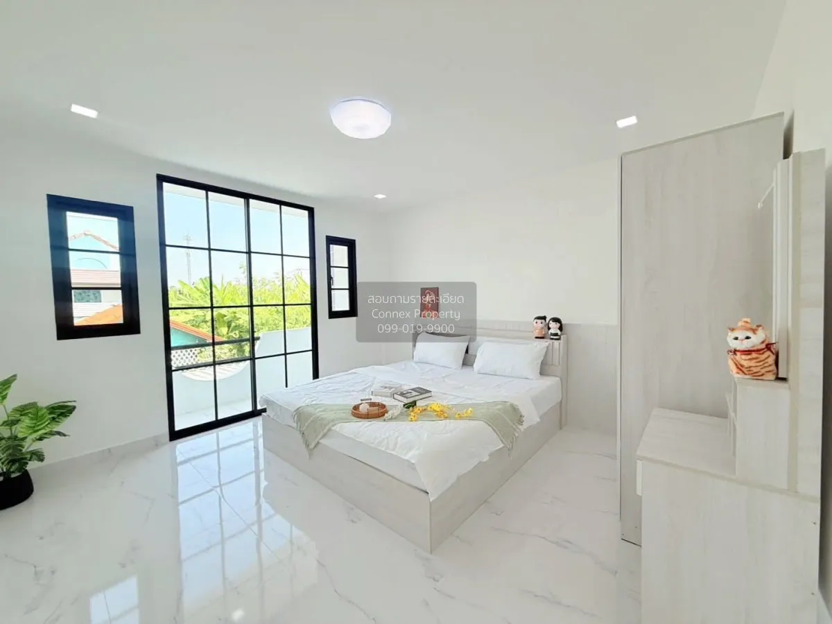 For Sale Townhouse/Townhome  , Amarin Niwet 3 Plan 4 , corner uni