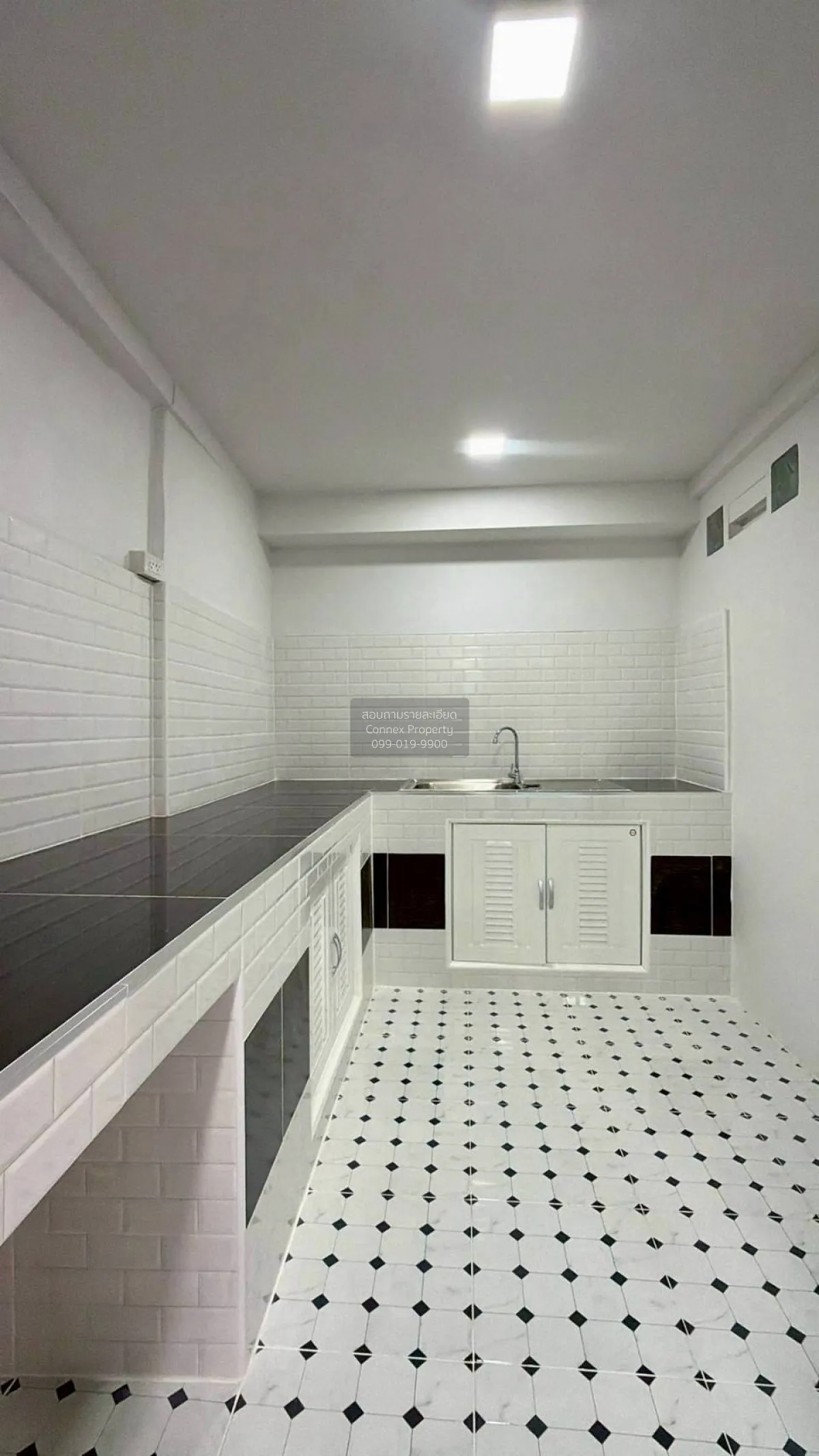 ขายทาวน์เฮ้าส์/ทาวน์โฮม  ทรายทองนิเวศน์ รีโนเวทใหม่ ท่าทราย เมือง