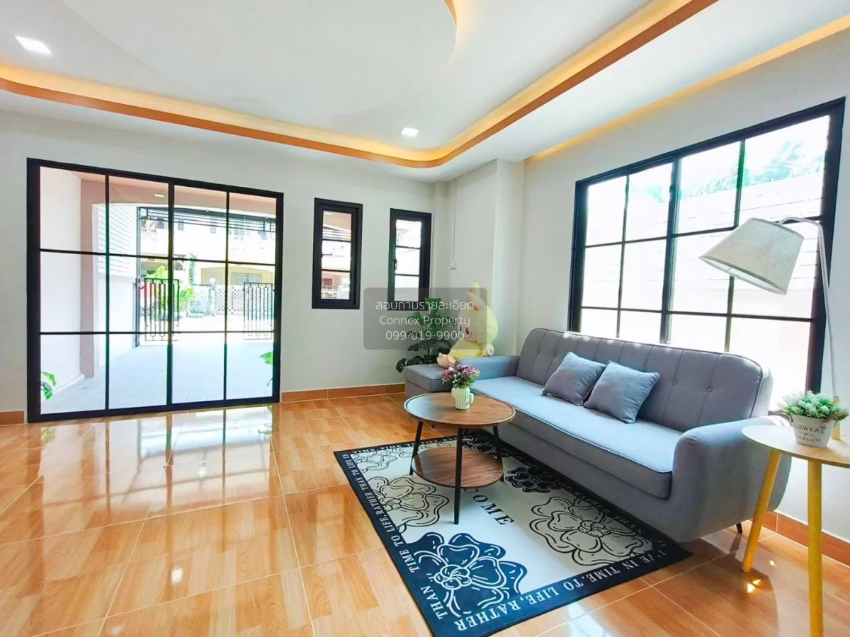 ขายทาวน์เฮ้าส์/ทาวน์โฮม  เค.ซี. รามอินทรา 8 ห้องมุม รีโนเวทใหม่ ส