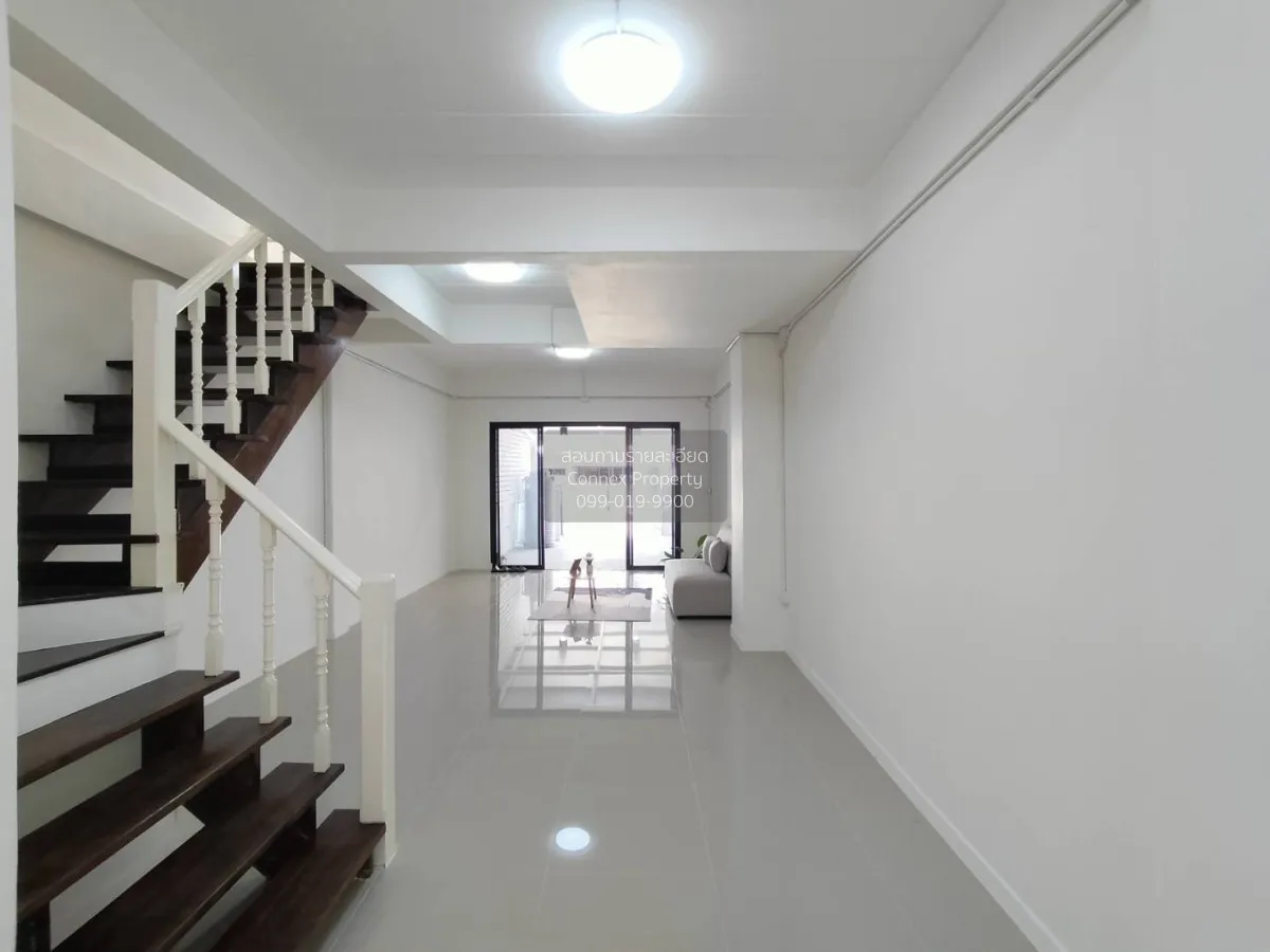 ขายทาวน์เฮ้าส์/ทาวน์โฮม  บ้านเพชรสยาม 2 รีโนเวทใหม่ หนองแขม เขต ห