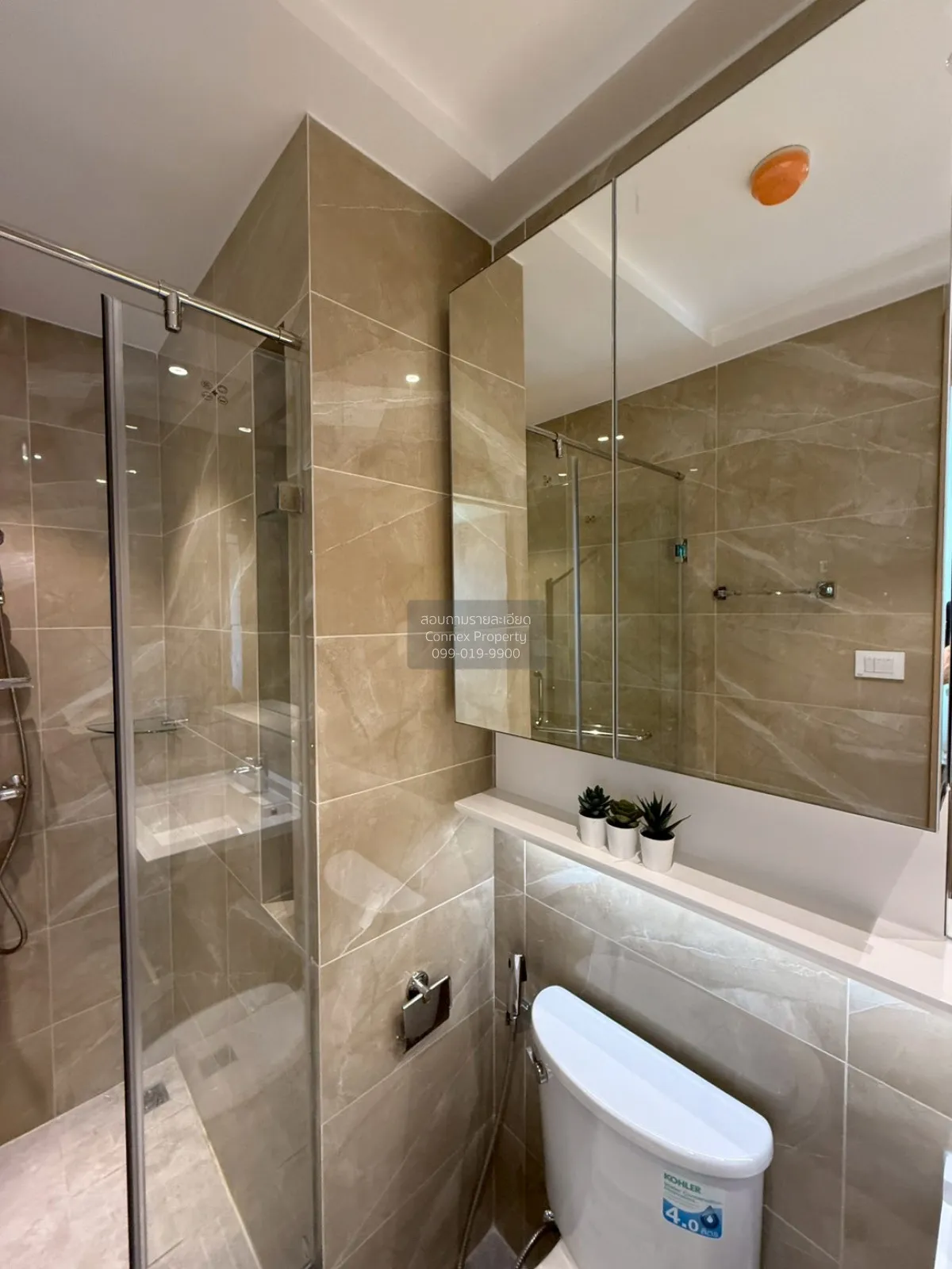 For Rent Condo , Regal Sathon - Naradhiwas , BTS-Chong Nonsi , Th