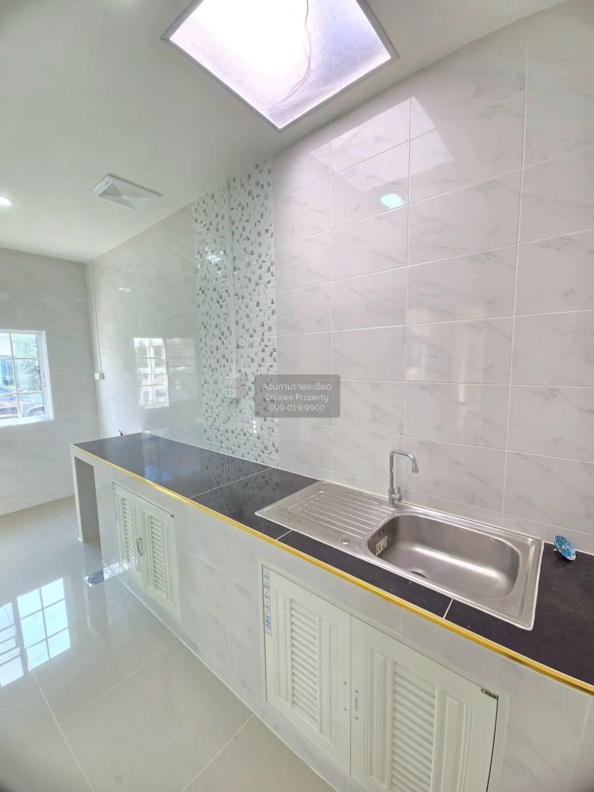 ขายทาวน์เฮ้าส์/ทาวน์โฮม  อู่ทองเพลส 5 คูคต ลำลูกกา ปทุมธานี CX-14