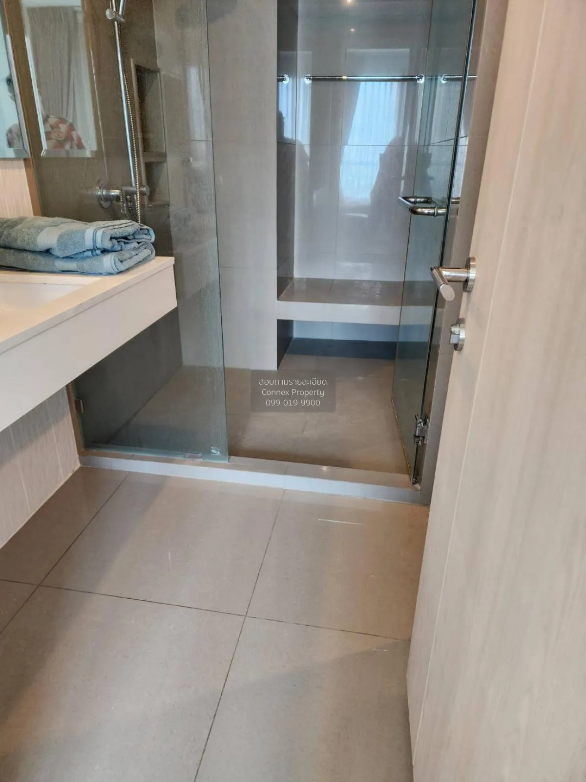 FOR RENT condo , RHYTHM Sukhumvit 42 , BTS-Ekkamai , Phra Khanong