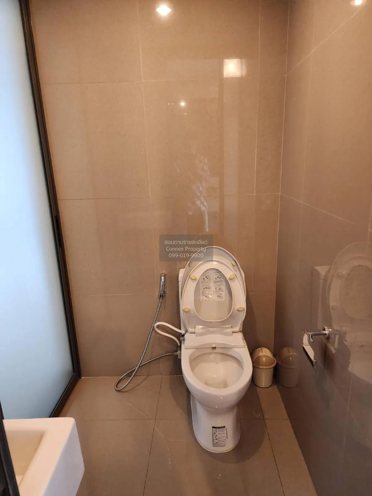 FOR RENT condo , RHYTHM Sukhumvit 42 , BTS-Ekkamai , Phra Khanong