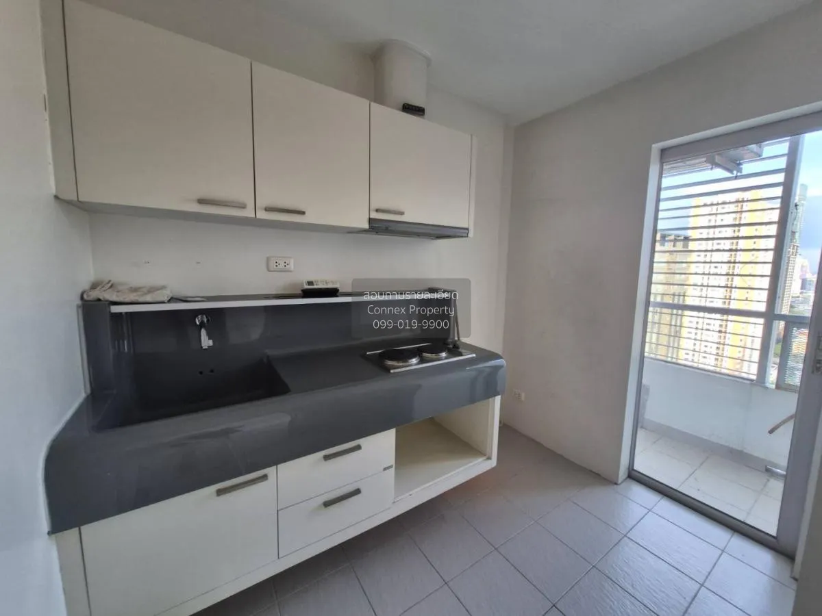 FOR RENT condo , Q House Sathorn , BTS-Krung Thon Buri , Khlong T 4