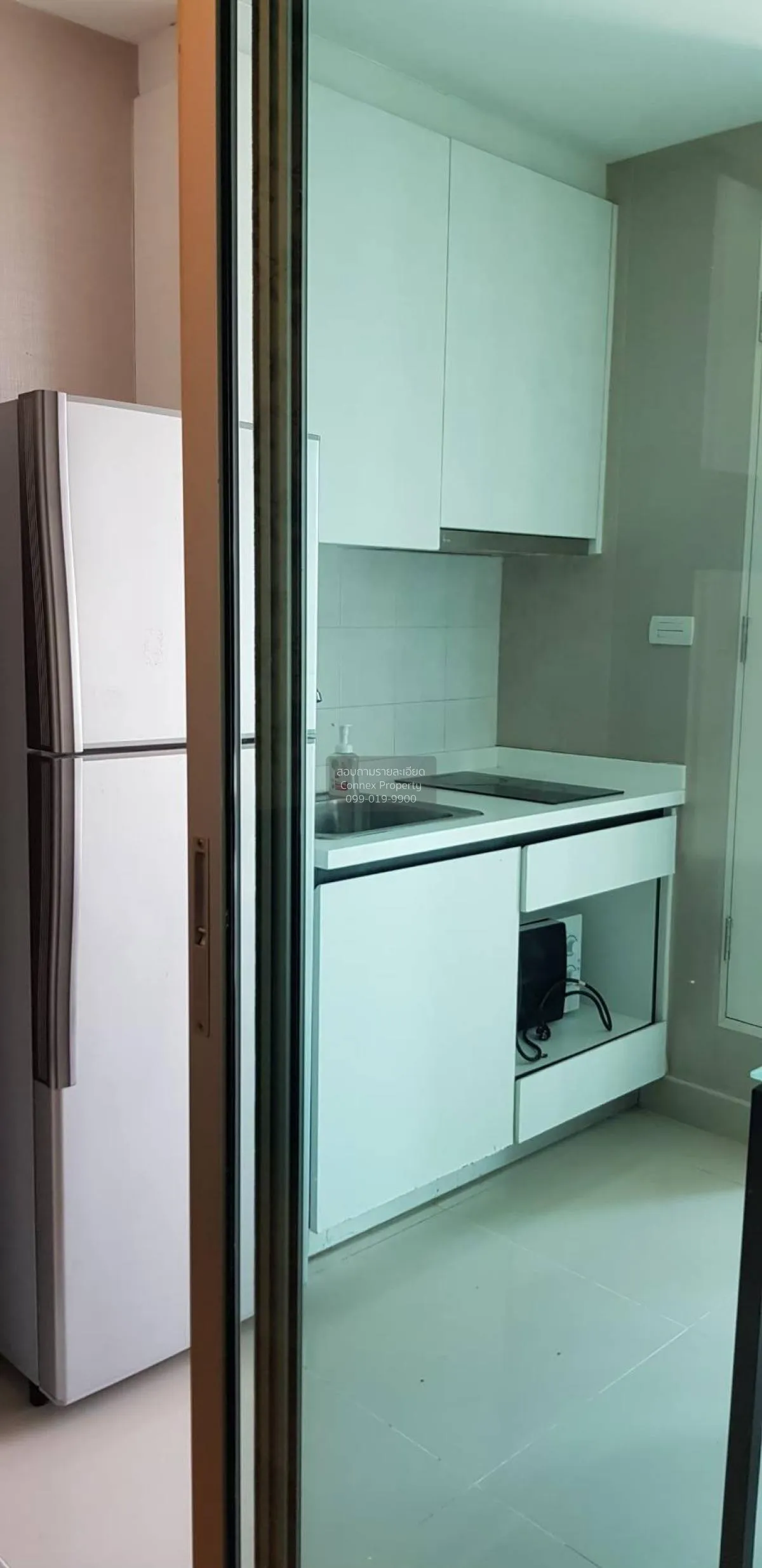 เช่าคอนโด  เซ็นทริค รัชดา - สุทธิสาร MRT-สุทธิสาร สุทธิสาร เขต ดิ 4