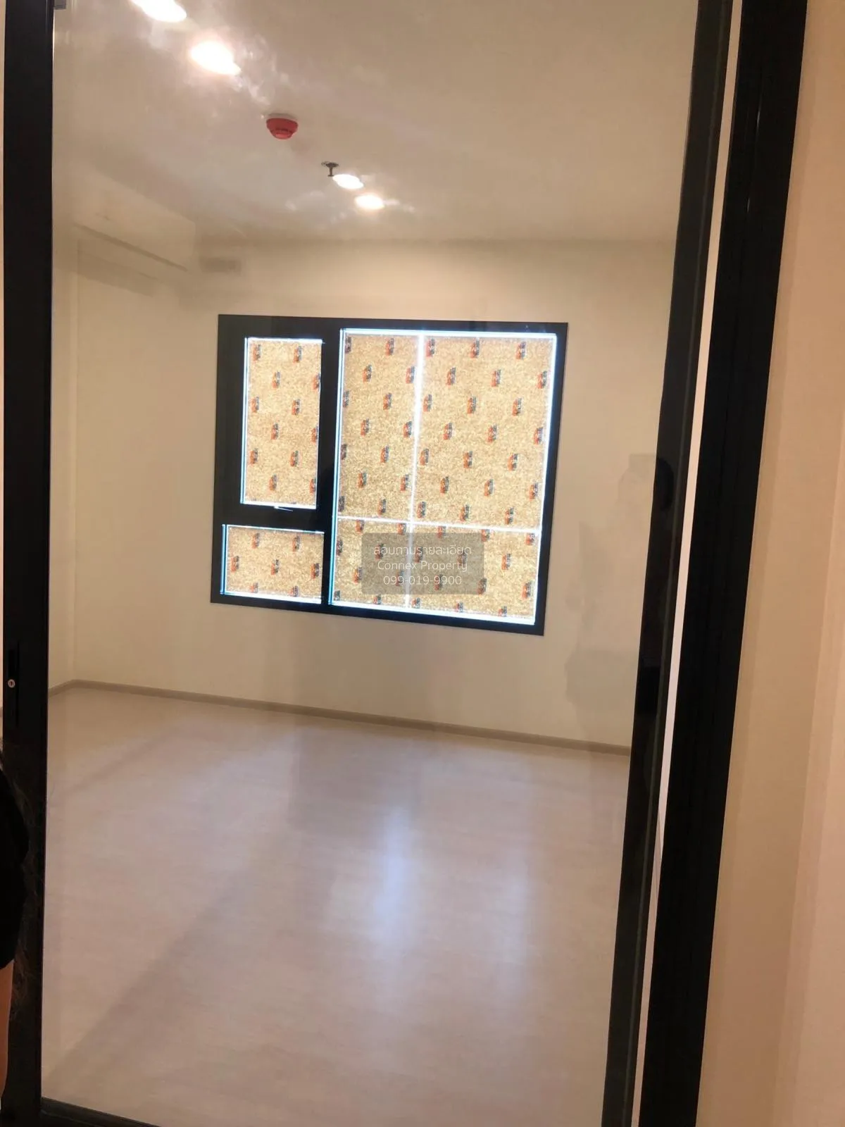 FOR SALE condo , Life Asoke , MRT-Phetchaburi , Bang Kapi , Huai 