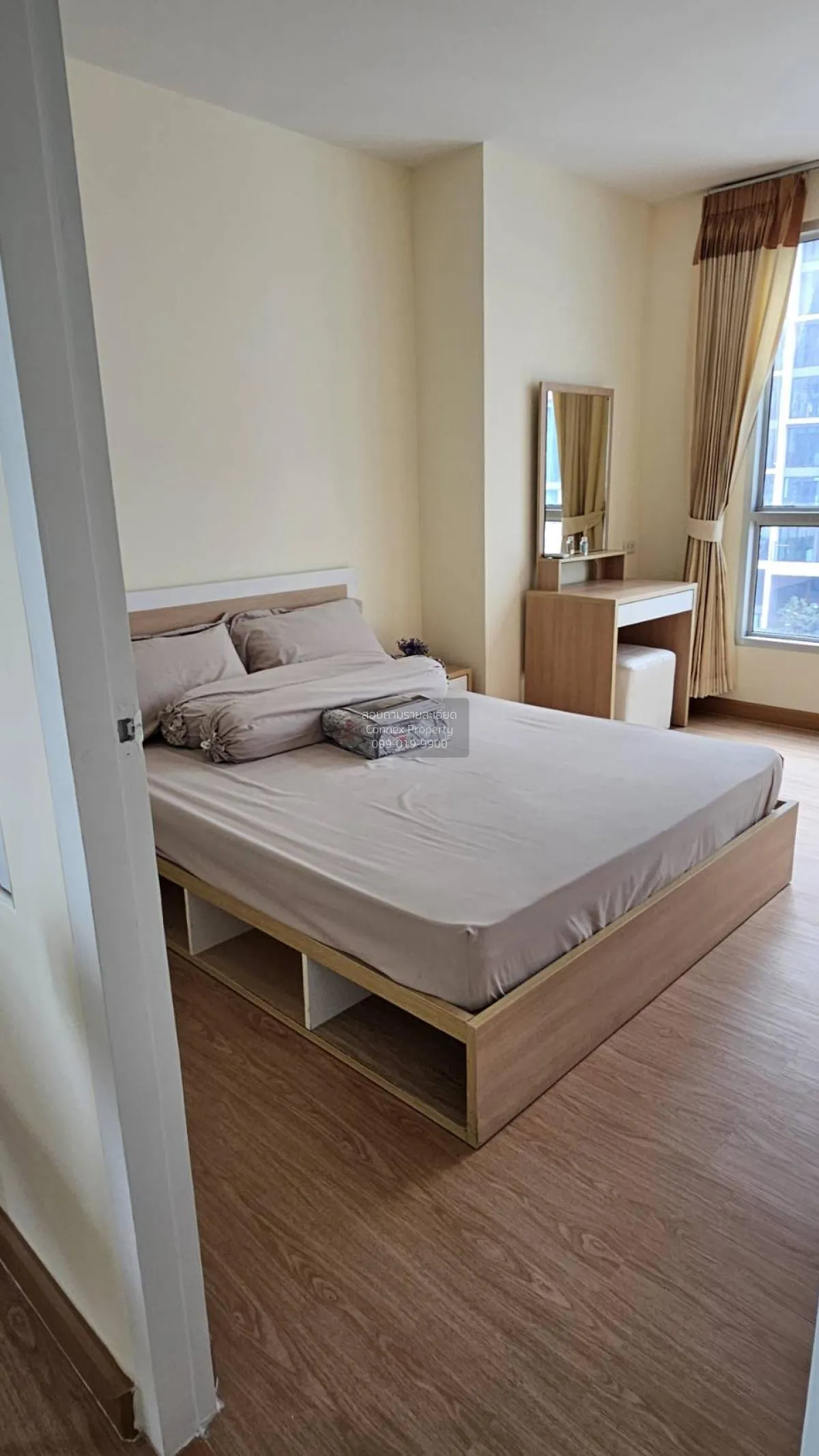 FOR RENT condo , Life @ Ratchada - Huaikwang , MRT-Huai Khwang , 