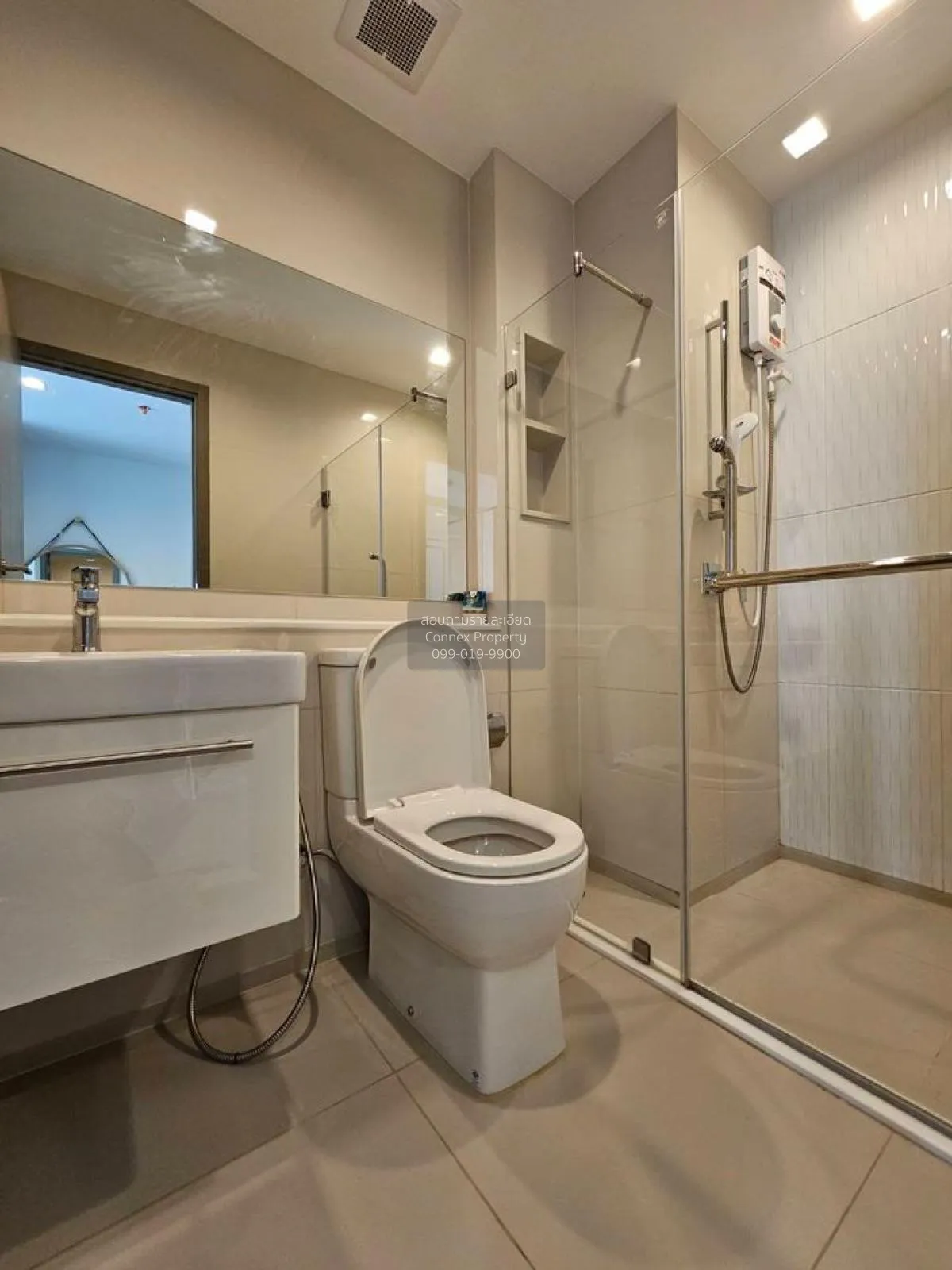 เช่าคอนโด  ไลฟ์ อโศก ไฮป์ พระราม 9 วิวสวย ชั้นสูง MRT-พระราม 9 มั