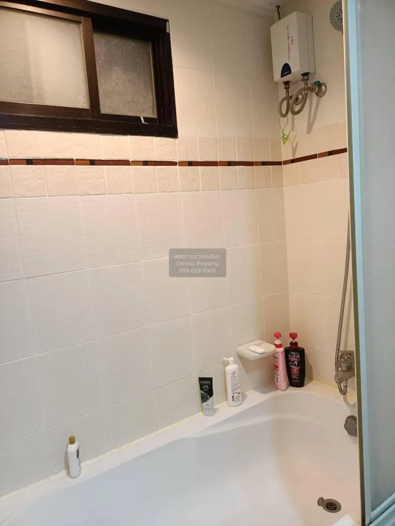 FOR RENT condo , Lumpini Place Narathiwas - Chaopraya , river vie