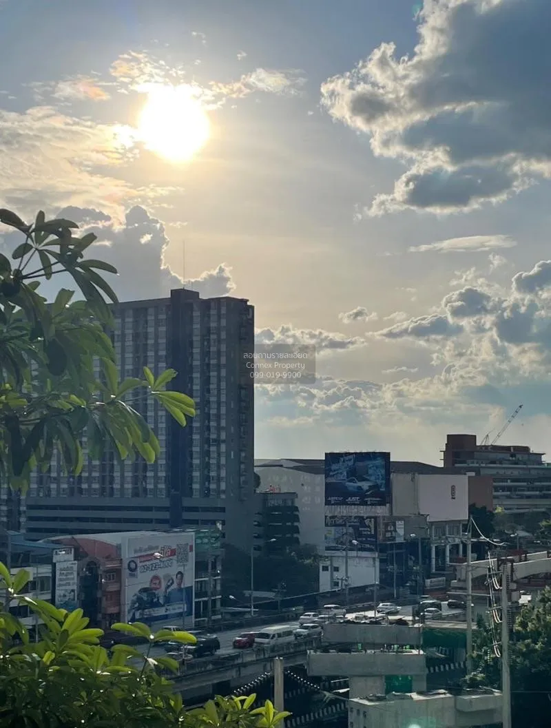 ขายคอนโด  เดอะพาร์คแลนด์ งามวงศ์วาน-แคราย MRT-ศูนย์ราชการนนทบุรี 