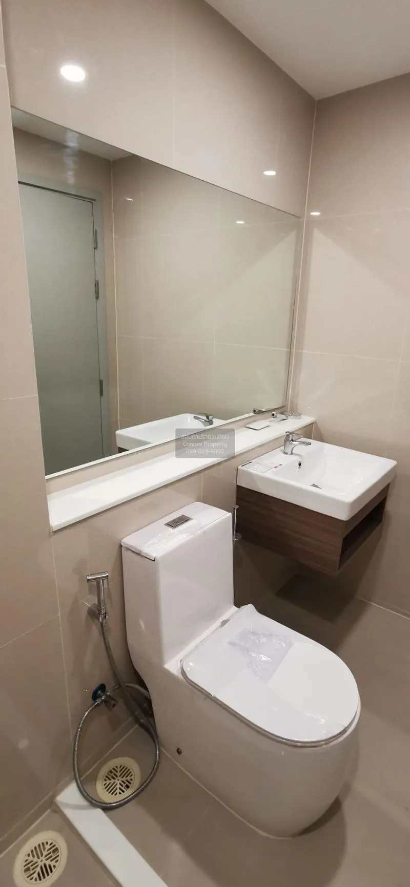 FOR SALE condo , Aspire Asoke Ratchada , MRT-Phra Ram 9 , Huai Kh