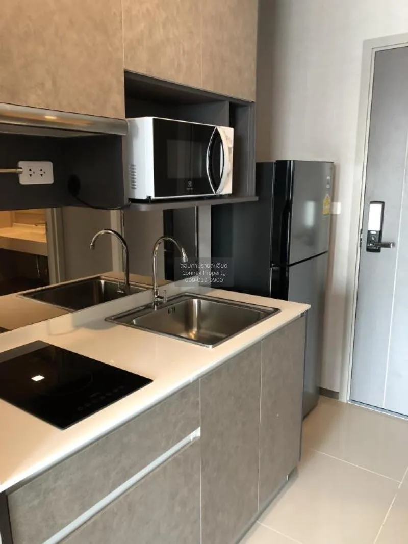 FOR SALE condo , Ideo Phahol Jatujak , high floor , BTS-Saphan Kh