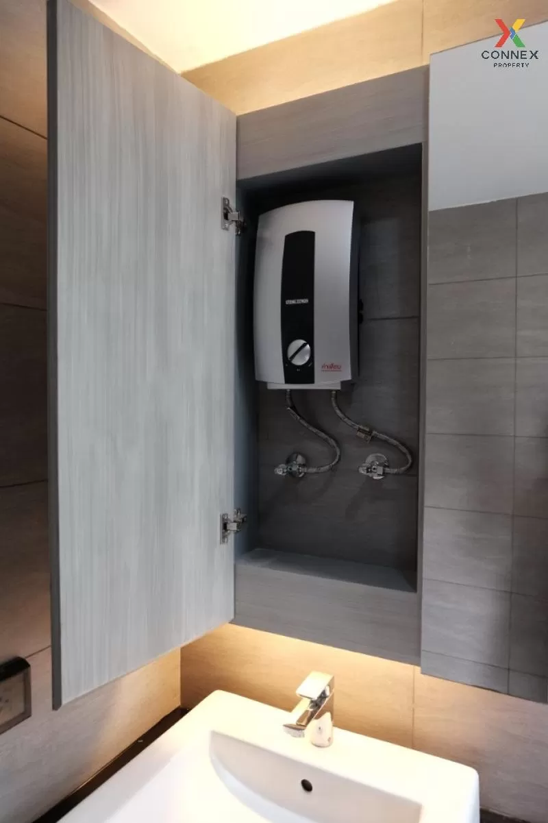 FOR RENT condo , Socio Inthamara , BTS-Saphan Khwai , Sam Sen Nai