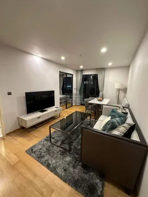 เช่าคอนโด  ณ วรา เรสซิเดนซ์ BTS-ชิดลม ลุมพินี เขต ปทุมวัน กรุงเทพ CX-79294