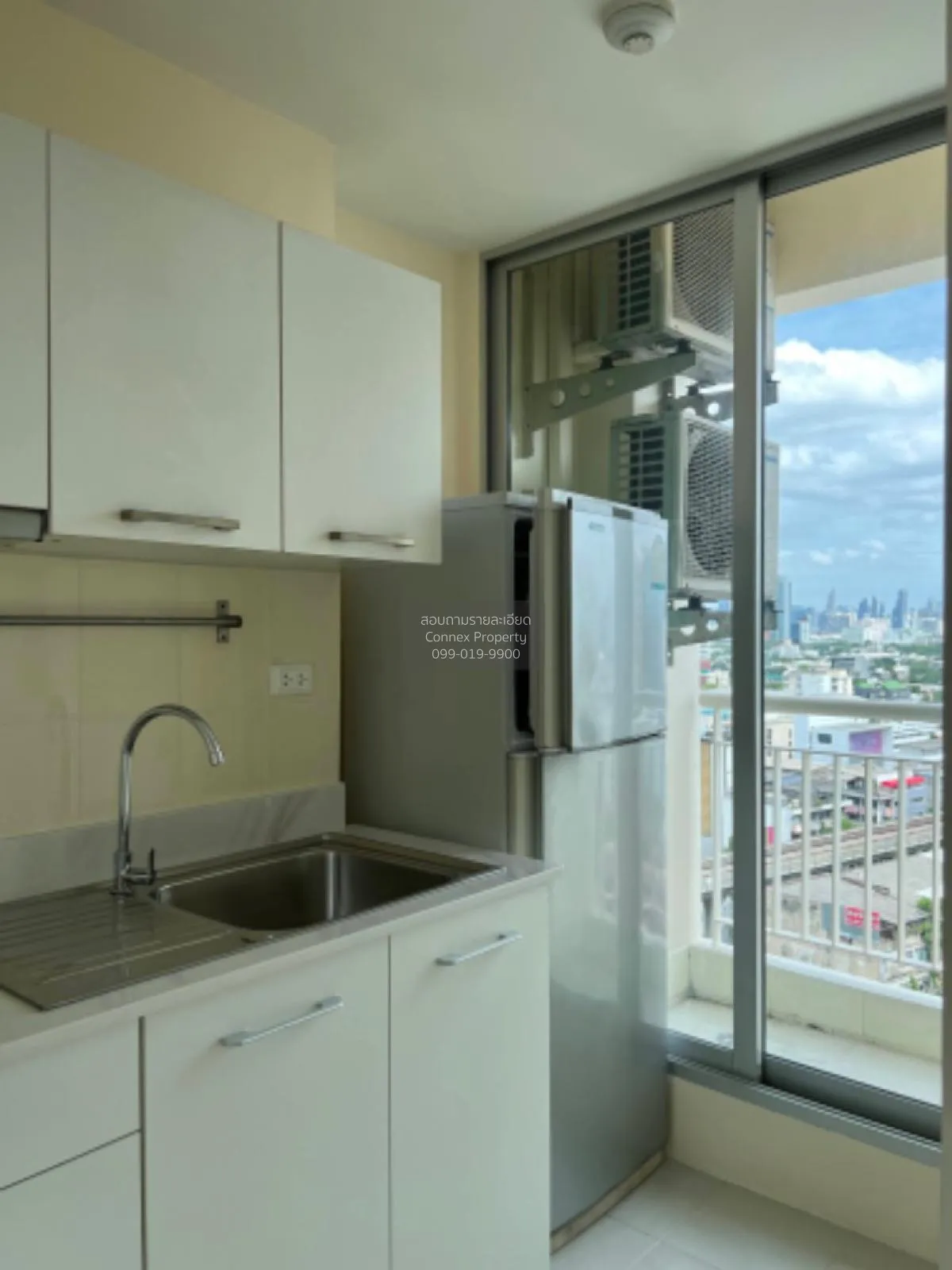FOR SALE condo , Life @ Phahon - Ari , BTS-Saphan Khwai , Sam Sen 3