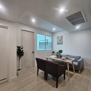 เช่าคอนโด  เดอะ รูม สุขุมวิท 21 BTS-อโศก คลองเตยเหนือ เขต วัฒนา กรุงเทพ CX-80517