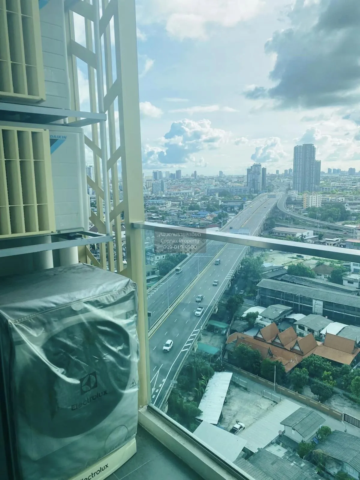 FOR RENT condo , Mayfair Place Sukhumvit 50 , BTS-On Nut , Phra K