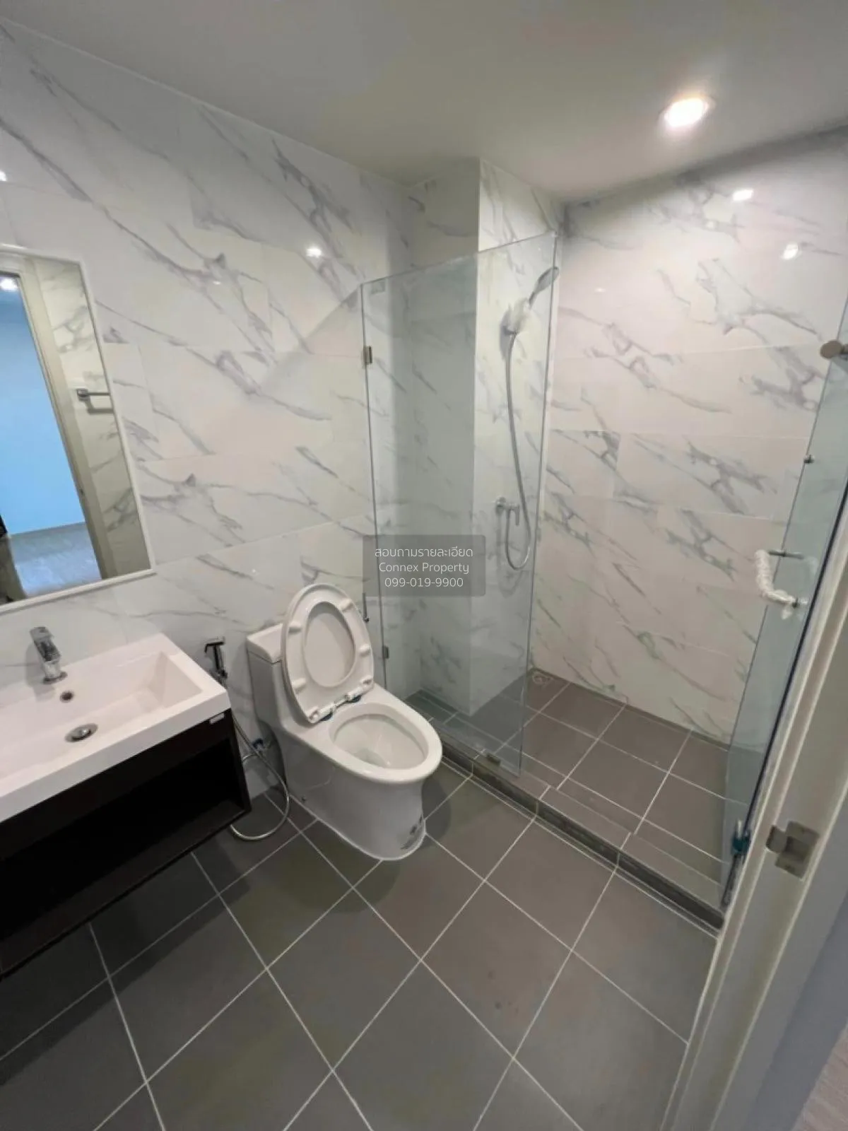 ขายคอนโด  ดิ เอ็กเซล รัชดา 18 MRT-สุทธิสาร สามเสนนอก เขต ห้วยขวาง