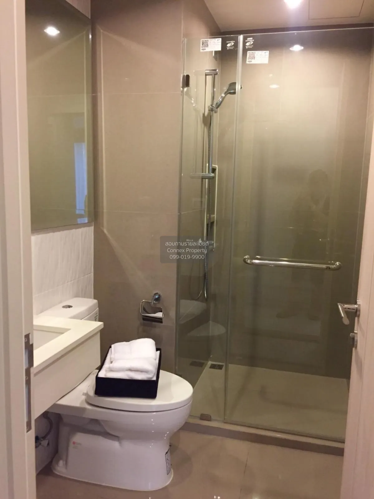 For Rent Condo , RHYTHM Sukhumvit 42 , BTS-Ekkamai , Phra Khanong