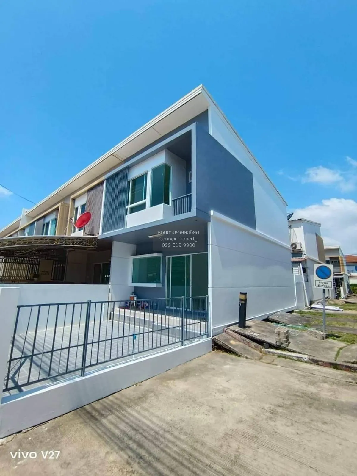 ขายทาวน์เฮ้าส์/ทาวน์โฮม  อินดี้ ประชาอุทิศ 1 ห้องมุม รีโนเวทใหม่  2