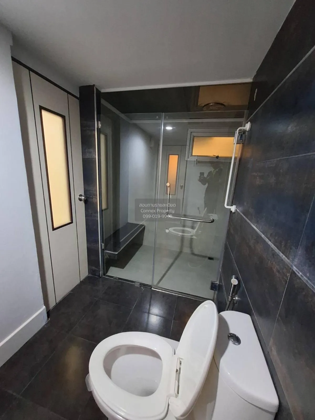 เช่าคอนโด  รีเจ้นท์ รัชดา ทาวเวอร์ MRT-สุทธิสาร ดินแดง เขต ดินแดง