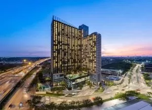 A Space Mega - เอ สเปซ เมกา