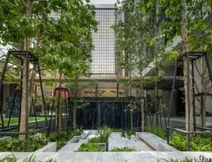 28 Chidlom - 28 ชิดลม